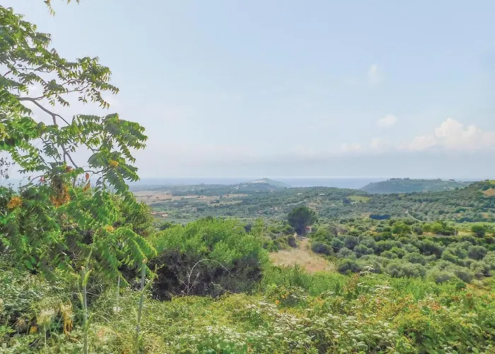 Stunning In Apartamento Porto Alabe